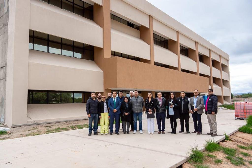 SAN LUIS TENDRÁ CAMPUS PIONERO EN ROBÓTICA E INTELIGENCIA ARTIFICIAL