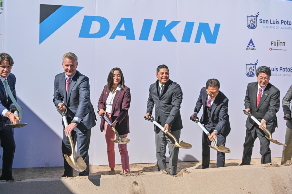 CON RICARDO GALLARDO VALOR DE EXPORTACIONES CRECE 68 POR&nbsp;CIENTO