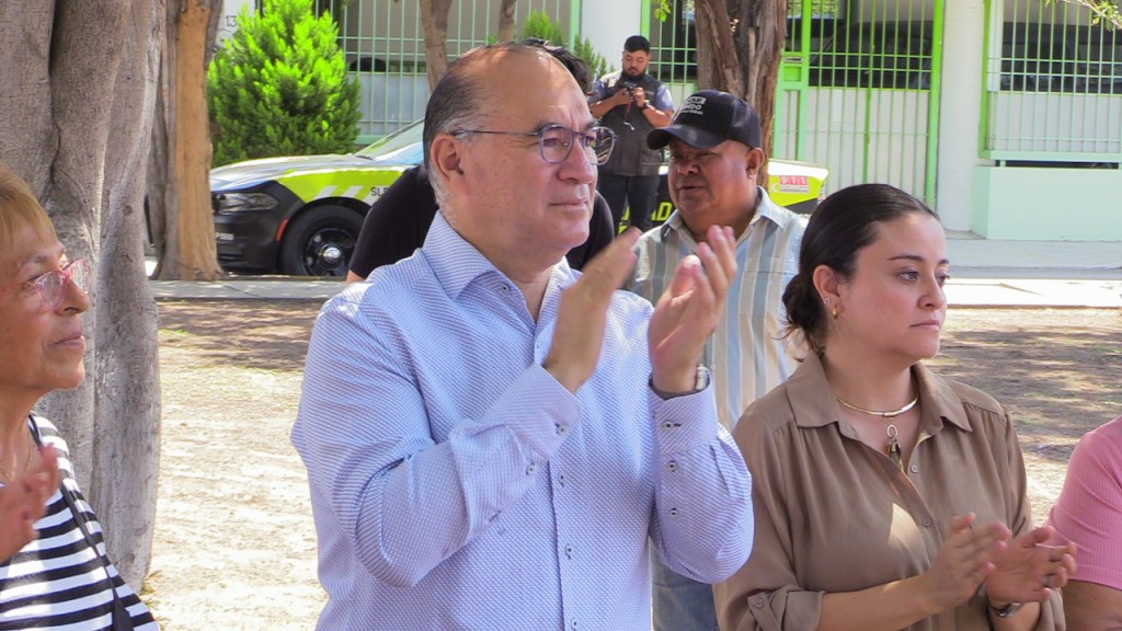 “Se destinarán 100 millones de Pesos en 16 obras para proyectos de agua en la capital con FAIS. Alcalde Enrique&nbsp;Galindo.