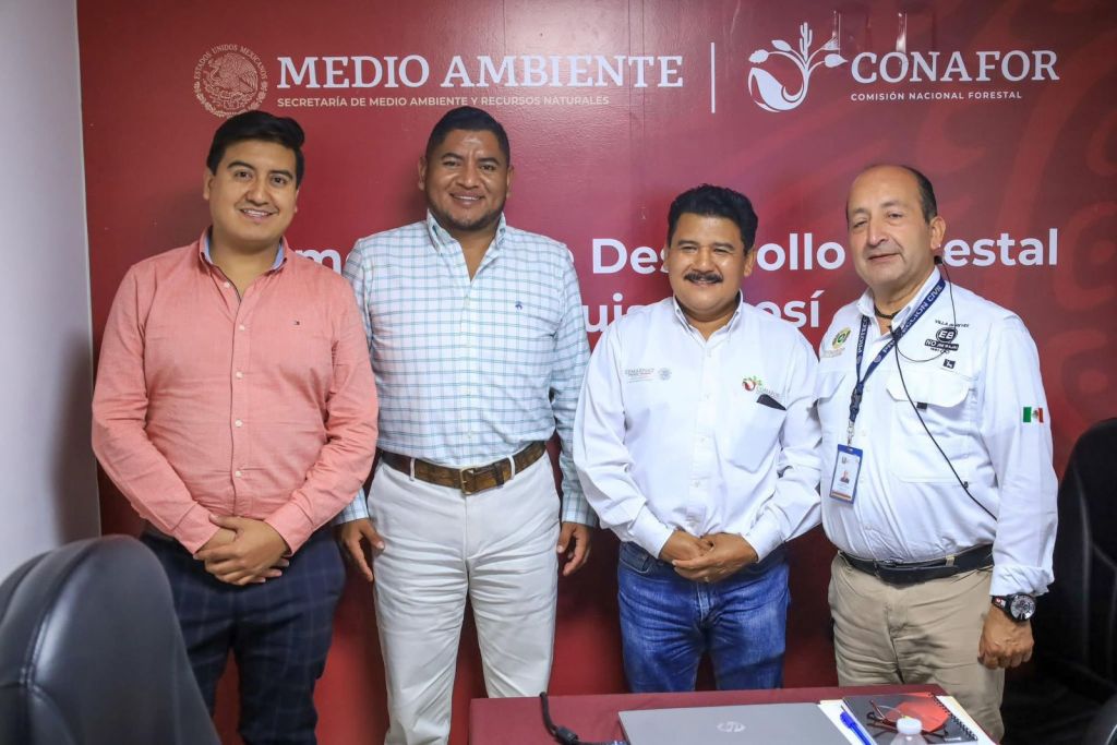 ISMAEL HERNÁNDEZ GESTIONA ANTE CONAFOR PROYECTOS AMBIENTALES Y SOCIALES PARA VILLA DE&nbsp;REYES