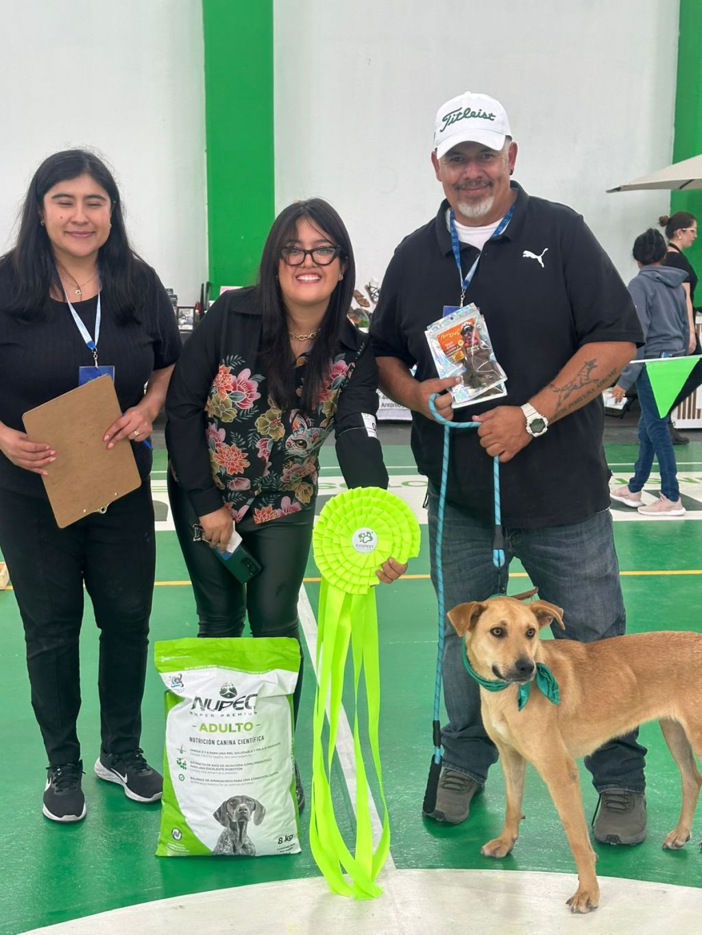 ANIMALISTAS Y COLECTIVOS RECONOCEN A RICARDO GALLARDO POR CONSTRUCCIÓN DEL REFUGIO&nbsp;“HUELLITAS”