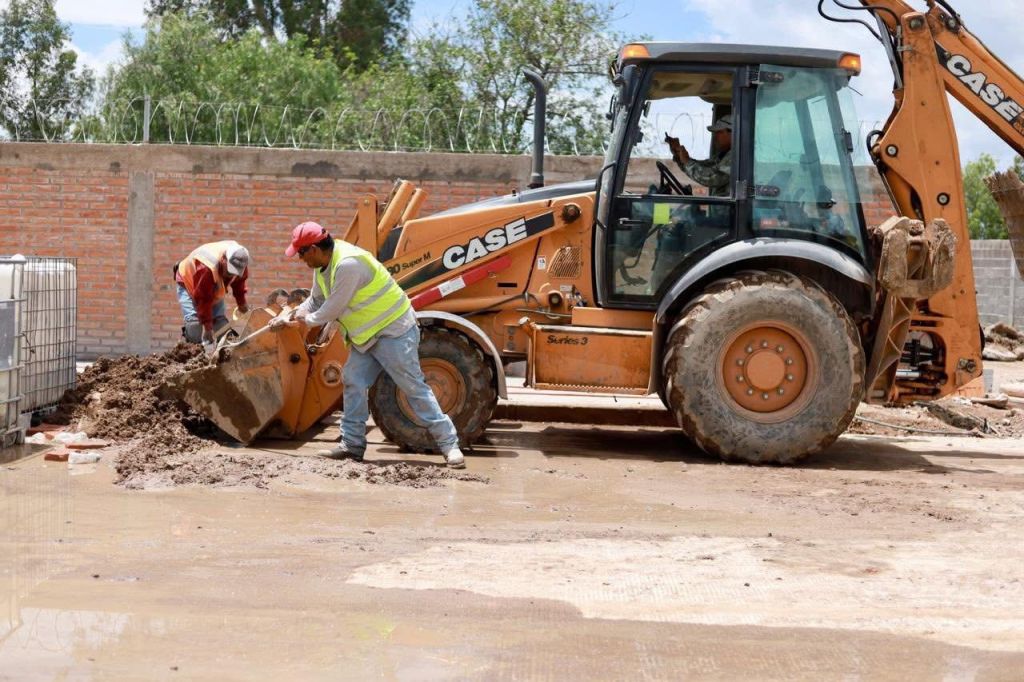 AVANZA LA PAVIMENTACIÓN EN EMILIANO ZAPATA, VILLA DE&nbsp;REYES
