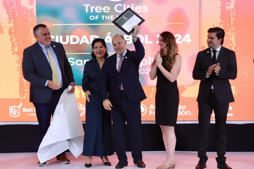 San Luis Capital recibe por tercer año consecutivo el distintivo internacional “Ciudad Árbol del&nbsp;Mundo”