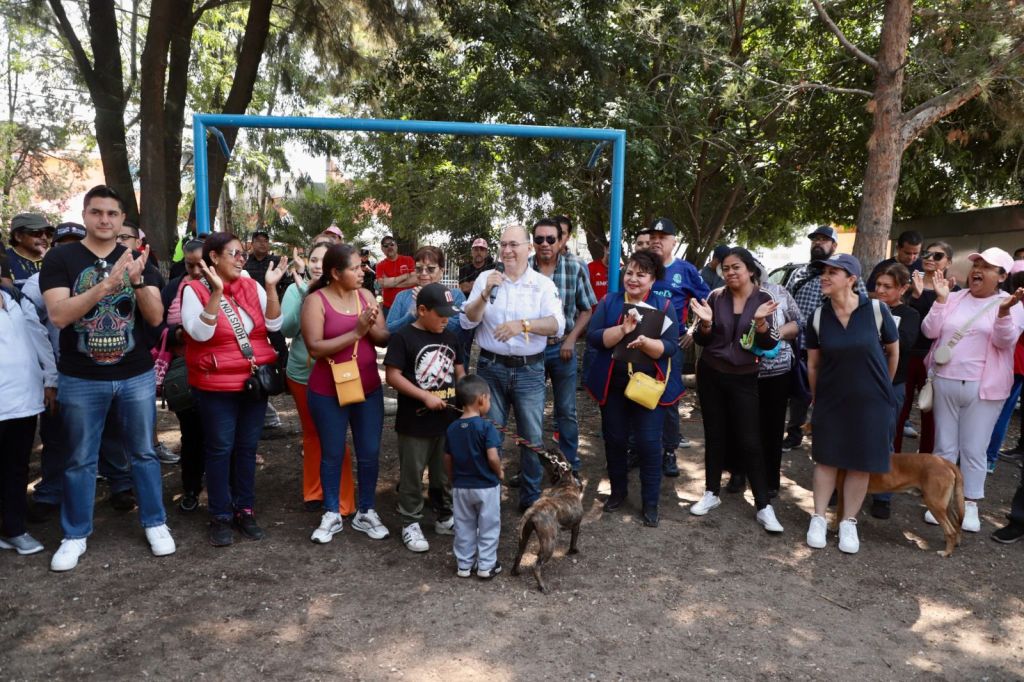 Gobierno de la Capital atiende directamente a las y los vecinos de Prados&nbsp;Satélite