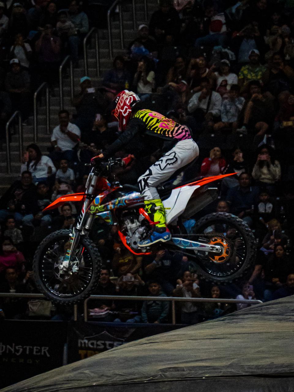 MILES DE FAMILIAS DISFRUTARON ESPECTÁCULO EN LA ARENA&nbsp;POTOSÍ