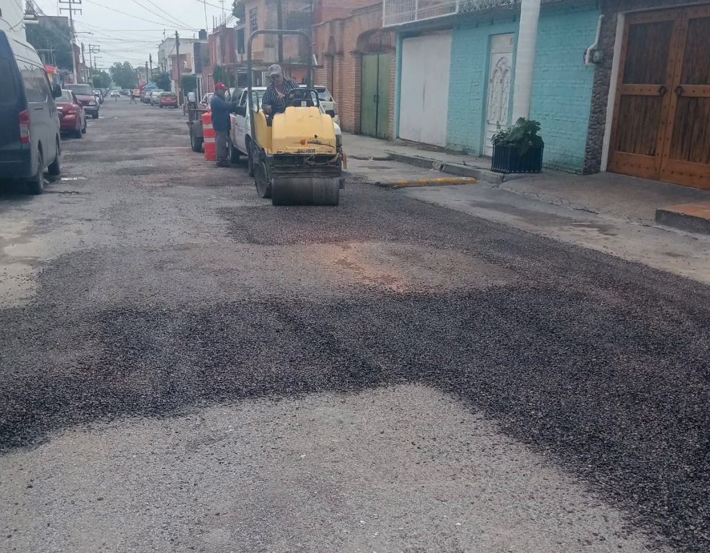 Fortalece Gobierno de la Capital la rehabilitación vial con más acciones de “Bacheo en tu&nbsp;Colonia”
