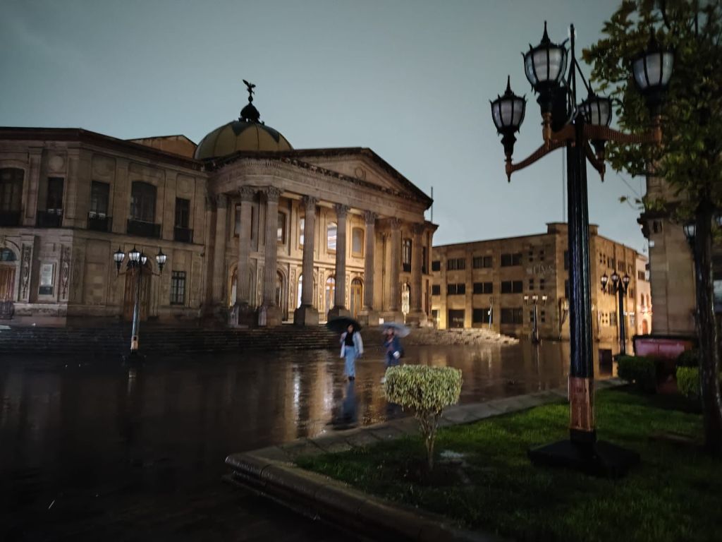Gobierno de la Capital trabaja en restablecer el alumbrado público en Plaza del&nbsp;Carmen