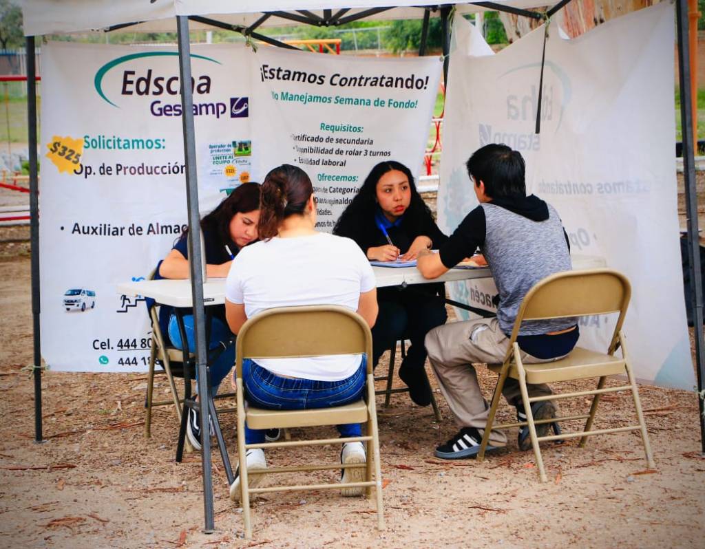 VILLA DE POZOS COLOCÓ A MÁS DE 300 PERSONAS EN EMPLEOS&nbsp;FORMALES