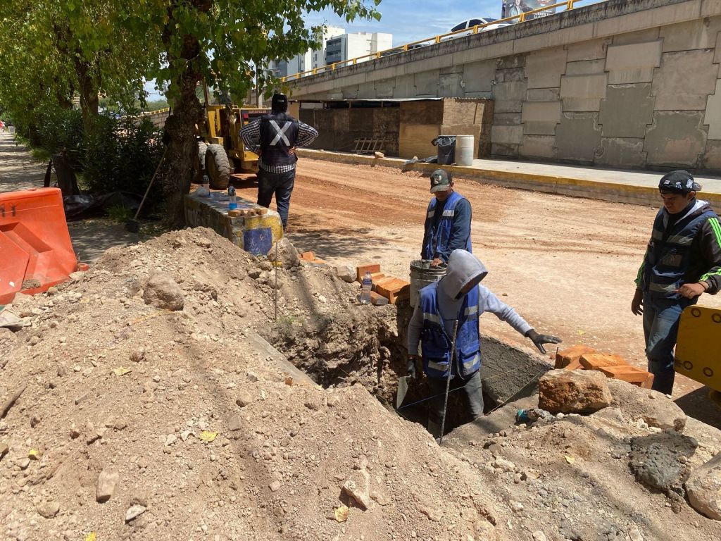 Acciones permanentes del Gobierno Municipal mejoran vialidades y previenen afectaciones por&nbsp;lluvias