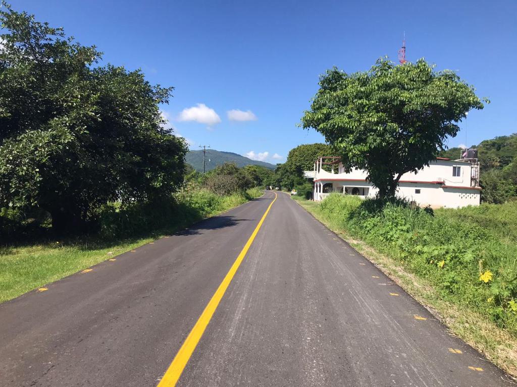 EN BREVE SE ENTREGARÁ CAMINO AGUA BUENA-TAMBACA EN&nbsp;TAMASOPO