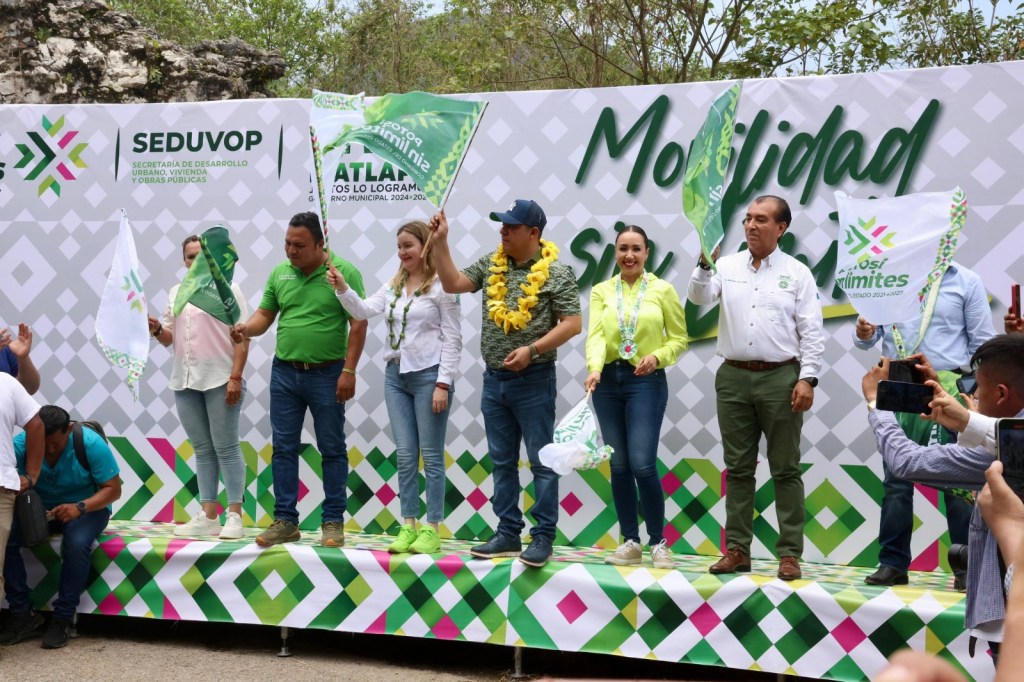 RICARDO GALLARDO SE REÚNE CON ALCALDES PARA IMPULSAR MÁS&nbsp;OBRAS