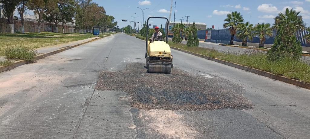 Refuerza el Ayuntamiento trabajos de bacheo emergente, accesibilidad y desazolve ante temporada de&nbsp;lluvias