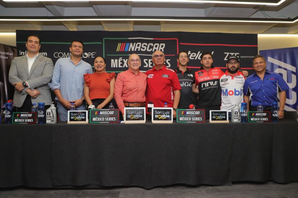 El Alcalde Enrique Galindo presentó la Nascar México Series 2025, que se correrá el 10 de agosto en el Super Óvalo&nbsp;Potosino.
