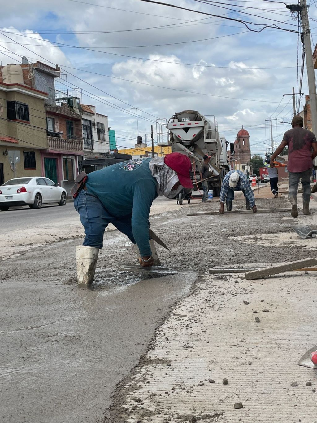 Interapas no da tregua a los colapsos de drenaje y concluye cuatro nuevas rehabilitaciones sanitarias.