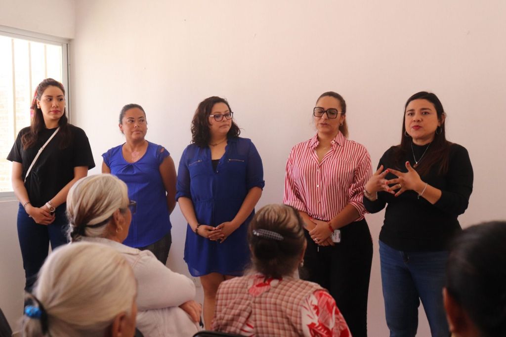 Impulsa ayuntamiento de SLP respeto y derechos de personas adultas mayores en la Delegación La&nbsp;Pila