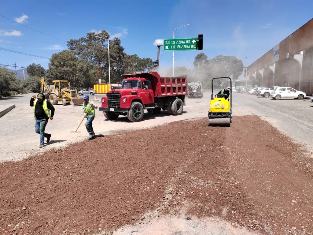 GOBIERNO ESTATAL MEJORA VIALIDADES DE LA ZONA&nbsp;INDUSTRIAL