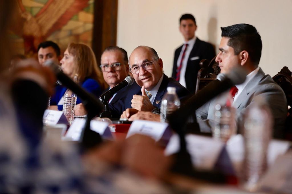 Cabildo de Capital aprueba ganadores del Premio de las Juventudes&nbsp;2025