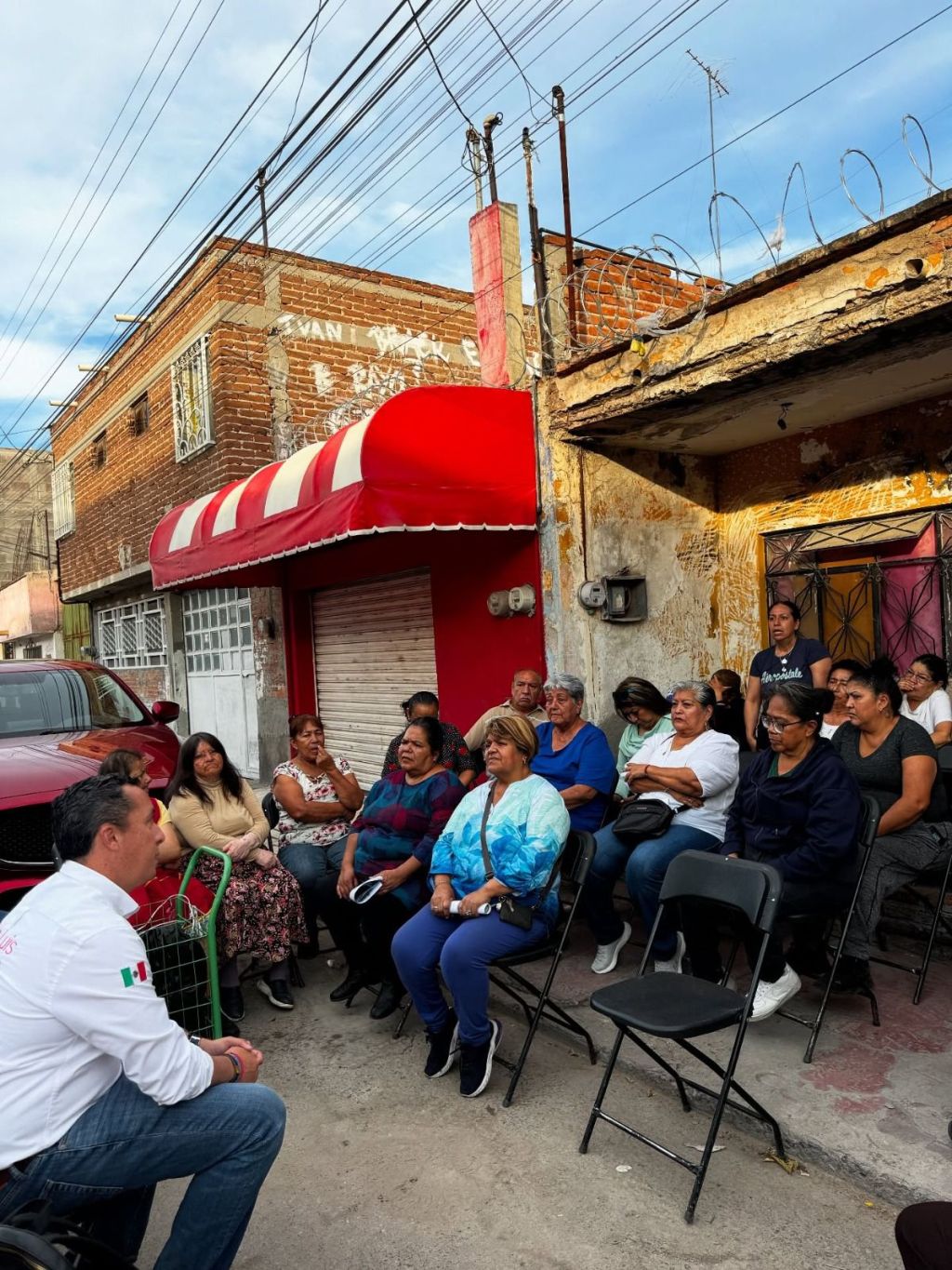 Gobierno de la Capital impulsa acuerdos ciudadanos en la colonia&nbsp;Constitución
