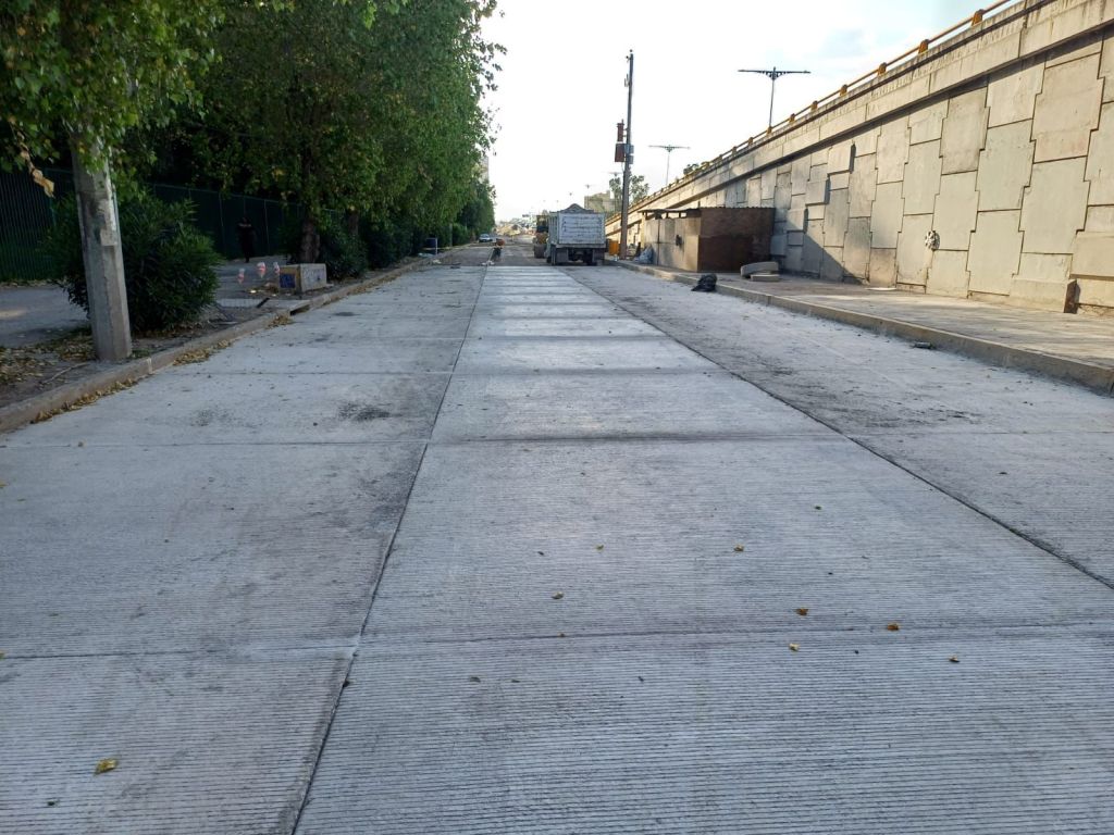Obras del Gobierno de la Capital en lateral de Salvador Nava priorizan movilidad y prevención de&nbsp;inundaciones