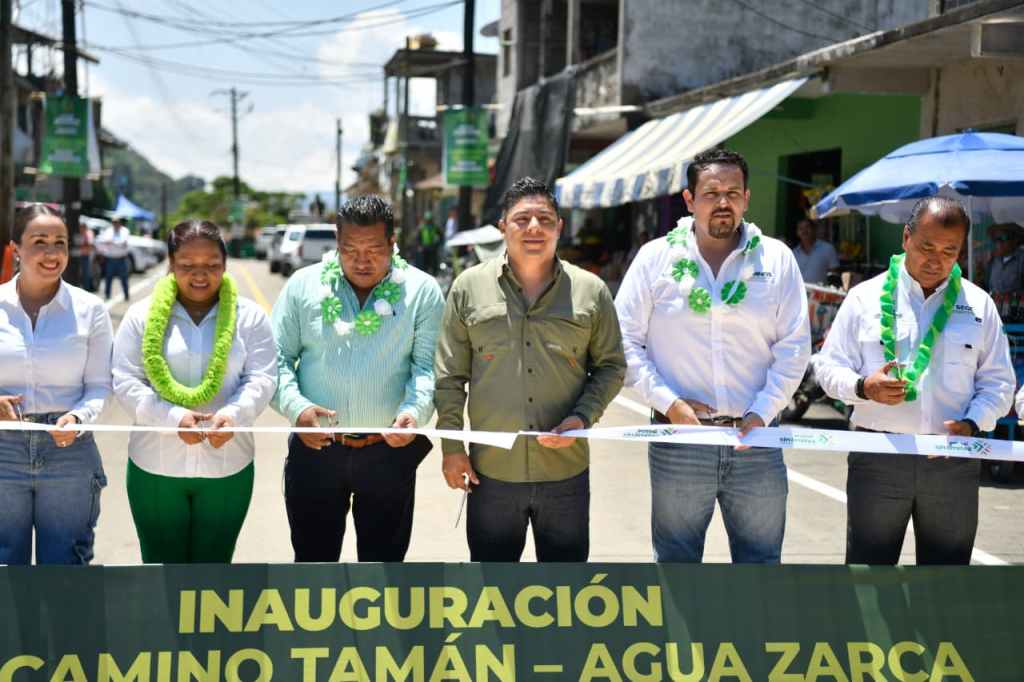 RICARDO GALLARDO RESTITUYE MOVILIDAD Y EQUIDAD EDUCATIVA EN LA&nbsp;HUASTECA