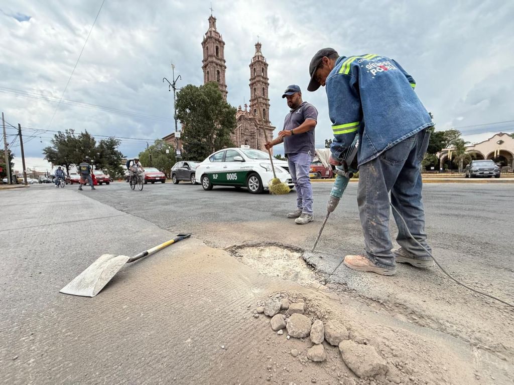 Avanzan trabajos de bacheo “Por Buen Camino” en el Centro&nbsp;Histórico