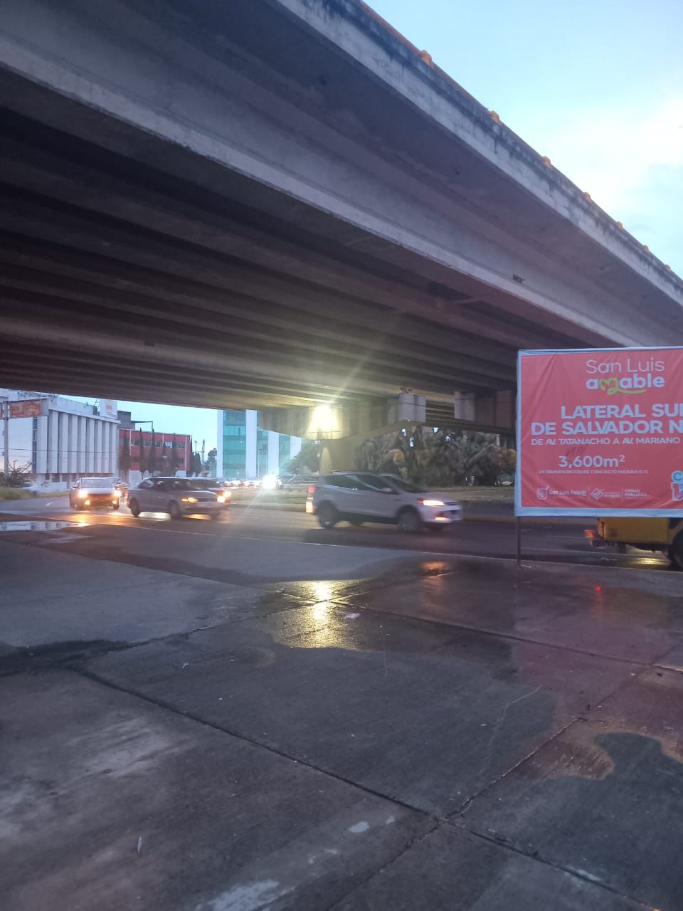 Restablecen alumbrado público en tramo de Salvador Nava en coordinación ayuntamiento y&nbsp;CFE