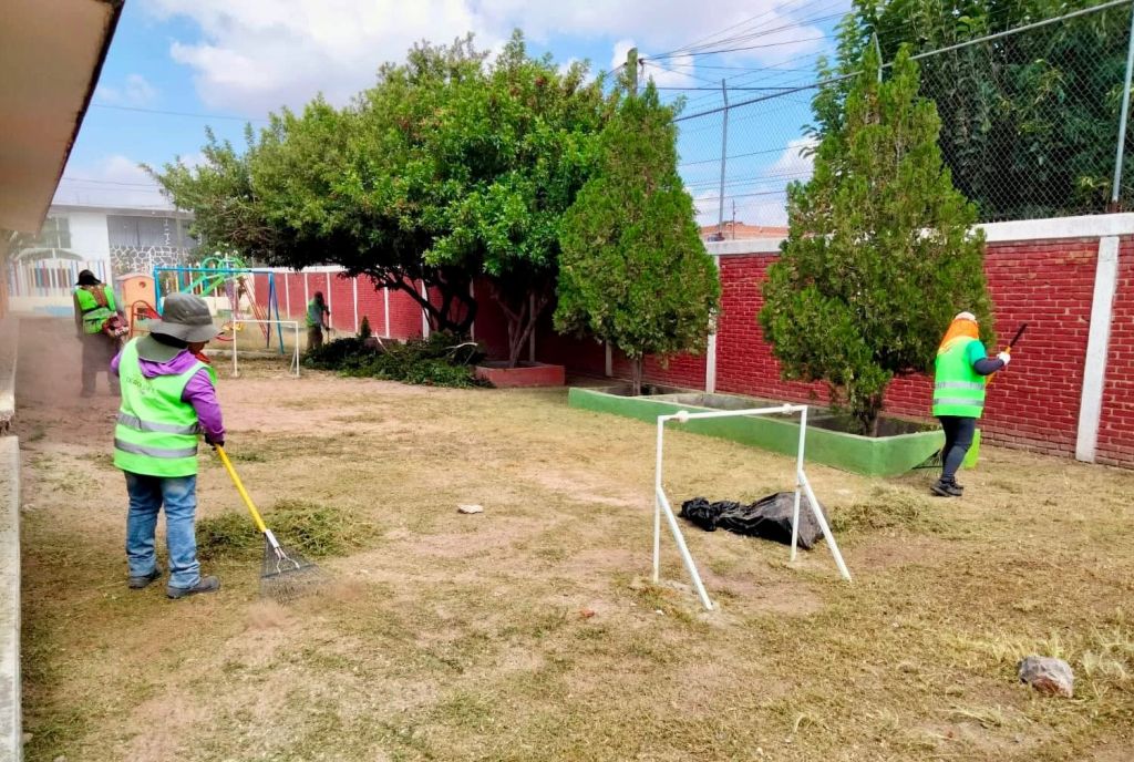 GOBIERNO DE SOLEDAD FORTALECE LIMPIEZA Y MANTENIMIENTO DE ESCUELAS PARA EL REGRESO A CLASES
