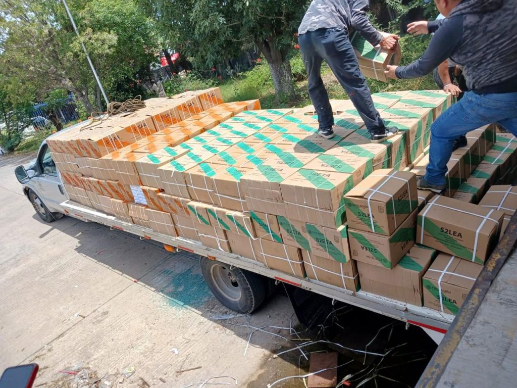 AVANZA ENTREGA DE LIBROS DE TEXTO EN SAN LUIS