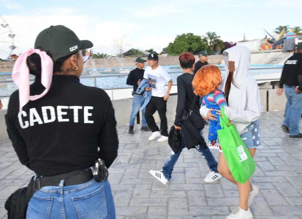 GUARDIA CIVIL MUNICIPAL DE SOLEDAD CONTRIBUYE AL ORDEN Y LA SEGURIDAD DE MILES DE ASISTENTES A LA FENAPO&nbsp;2025