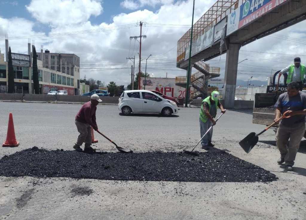 GOBIERNO DE SOLEDAD REHABILITA VIALIDADES CON BACHEO Y MANTENIMIENTO DE INFRAESTRUCTURA HIDRÁULICA