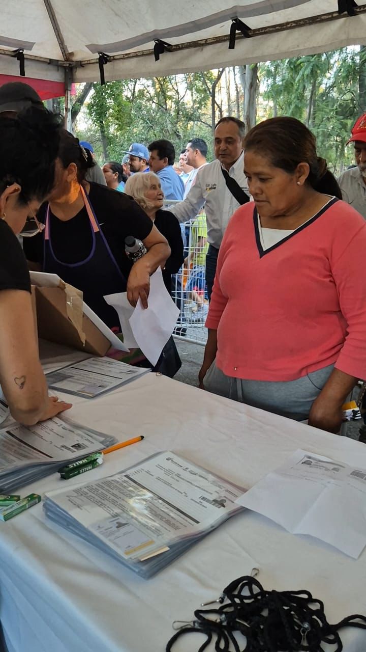 Se entregan de credenciales del programa “Impulsando mi&nbsp;Tianguis”