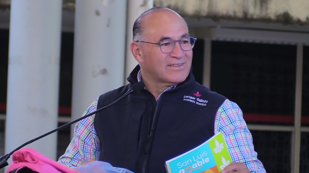 Enrique Galindo Ceballos celebra la restitución de derechos y su trayectoria política dentro del PRI.