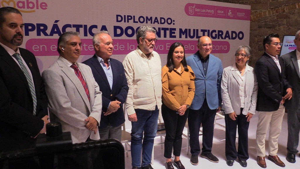 ALCALDE ENRIQUE GALINDO INICIA DIPLOMADO DOCENTE MULTIGRADO CONTEXTO DE LA NUEVA ESCUELA&nbsp;MEXICANA.