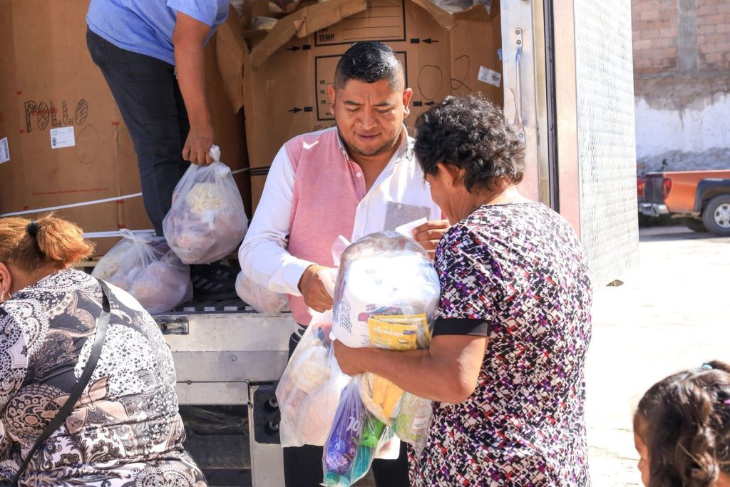 ENTREGA DE PROTEÍNA A EJIDATARIOS REFUERZA COMPROMISO SOCIAL DEL GOBIERNO MUNICIPAL DE VILLA DE&nbsp;REYES