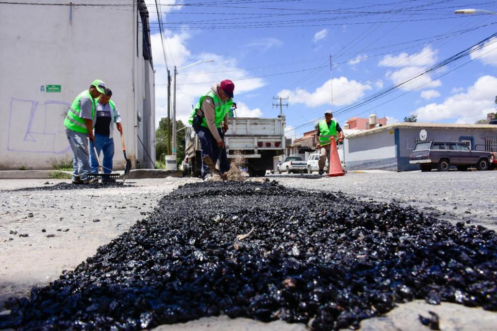AVANZA EL GOBIERNO DE SOLEDAD EN ATENCIÓN DE VIALIDADES CON PROGRAMA DE BACHEO
