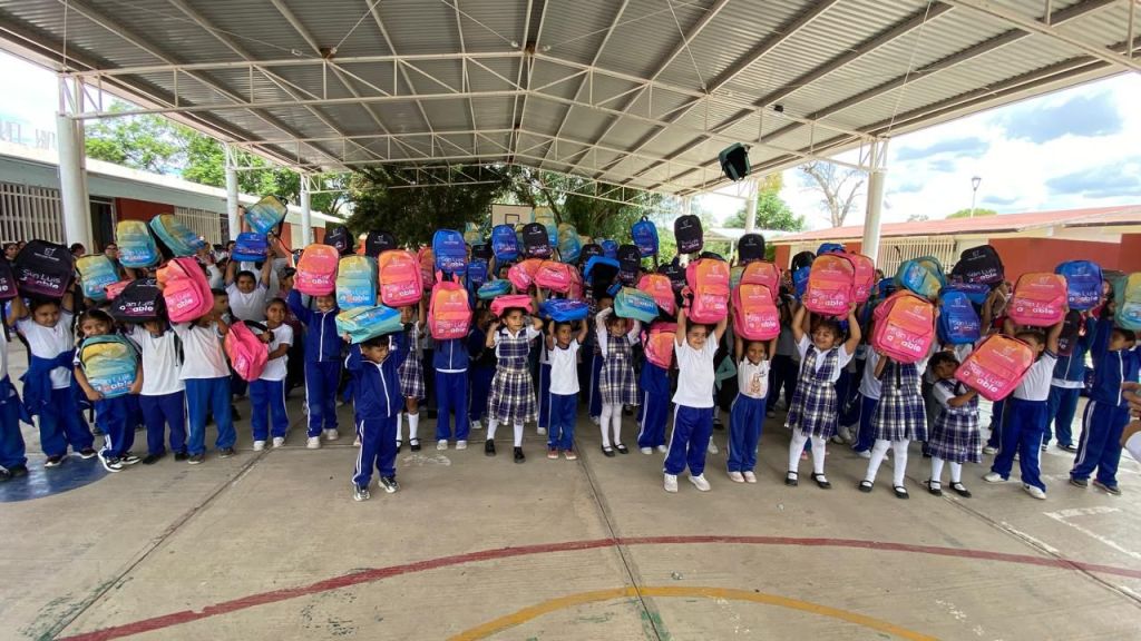 Llegan beneficios de “Te Cambio La Mochila” del Gobierno Capitalino hasta&nbsp;Bocas