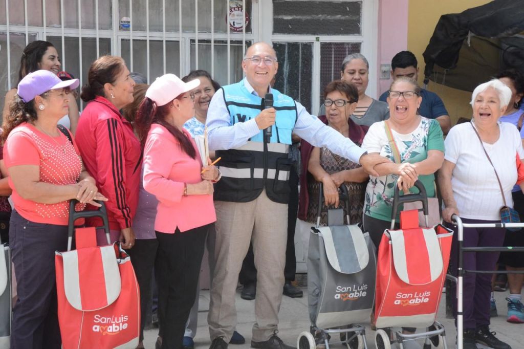 Gobierno de la Capital mejora espacios públicos con limpieza, mantenimiento y embellecimiento&nbsp;urbano