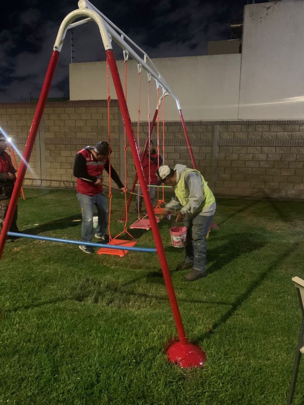 Con trabajos nocturnos, Gobierno de la Capital mejora la imagen de San Luis&nbsp;Potosí