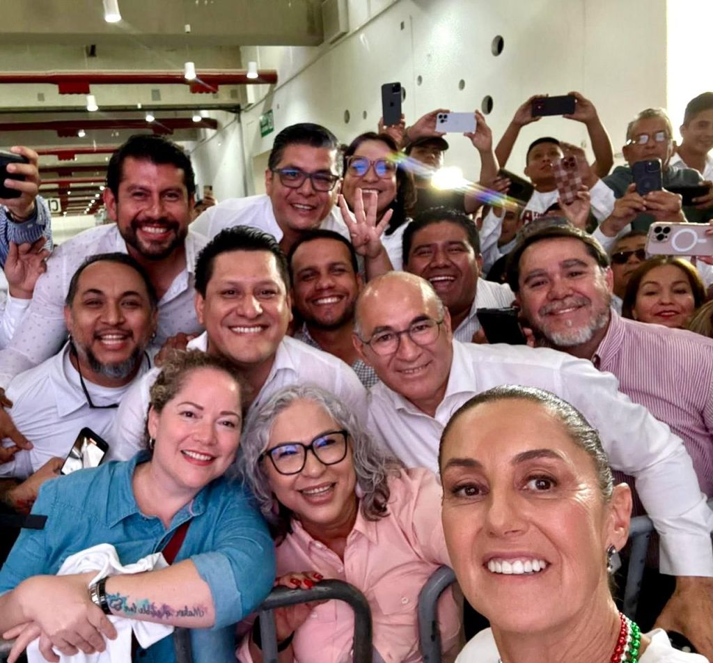 Alcalde Enrique Galindo felicita a la Presidenta Claudia Sheinbaum por su primer informe de&nbsp;gobierno