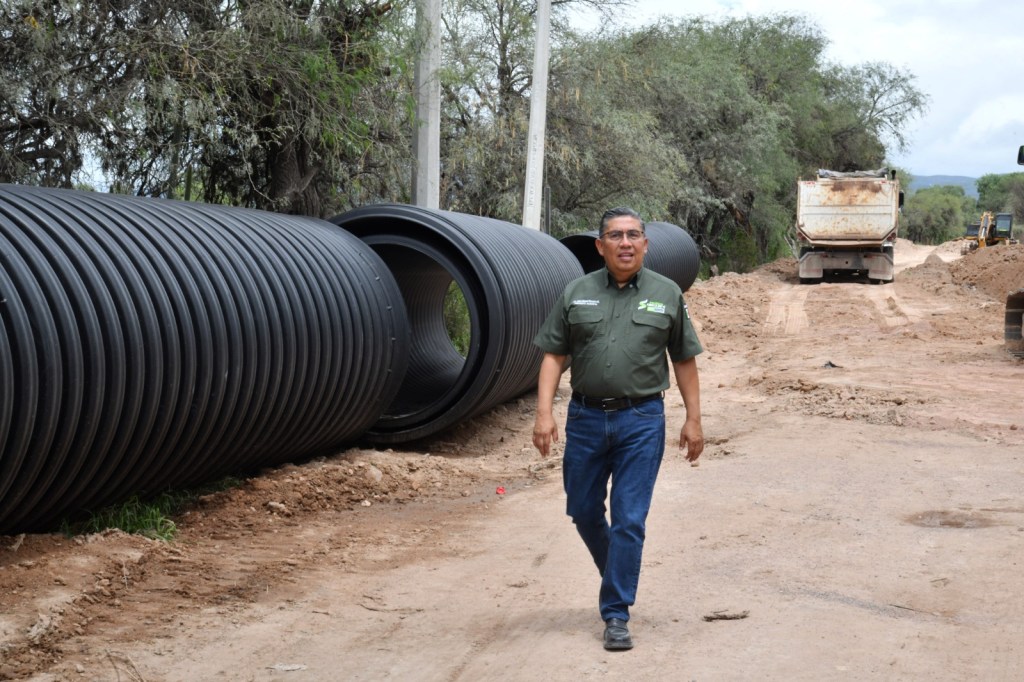 ALCALDE JUAN MANUEL NAVARRO MUÑIZ CONSTATA AVANCES DEL COLECTOR PLUVIAL EN PRIVADAS DE LA&nbsp;HACIENDA