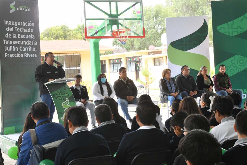 SE CONSOLIDA MÁS INFRAESTRUCTURA EDUCATIVA EN SOLEDAD: ALCALDE ENTREGA TECHADO EN TELESECUNDARIA “JULIÁN&nbsp;CARRILLO”
