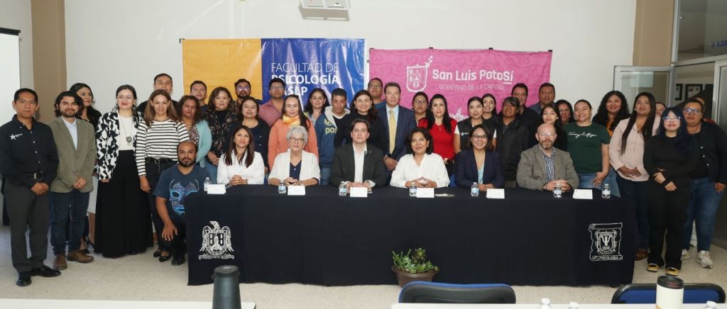UASLP y DIF Municipal, reciben taller sobre&nbsp;masculinidades