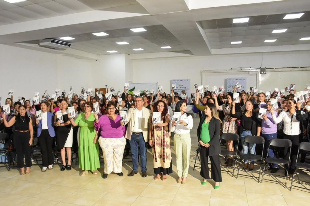 REFUERZAN ACCIONES CONTRA LA VIOLENCIA HACIA LAS MUJERES EN TODO EL&nbsp;ESTADO