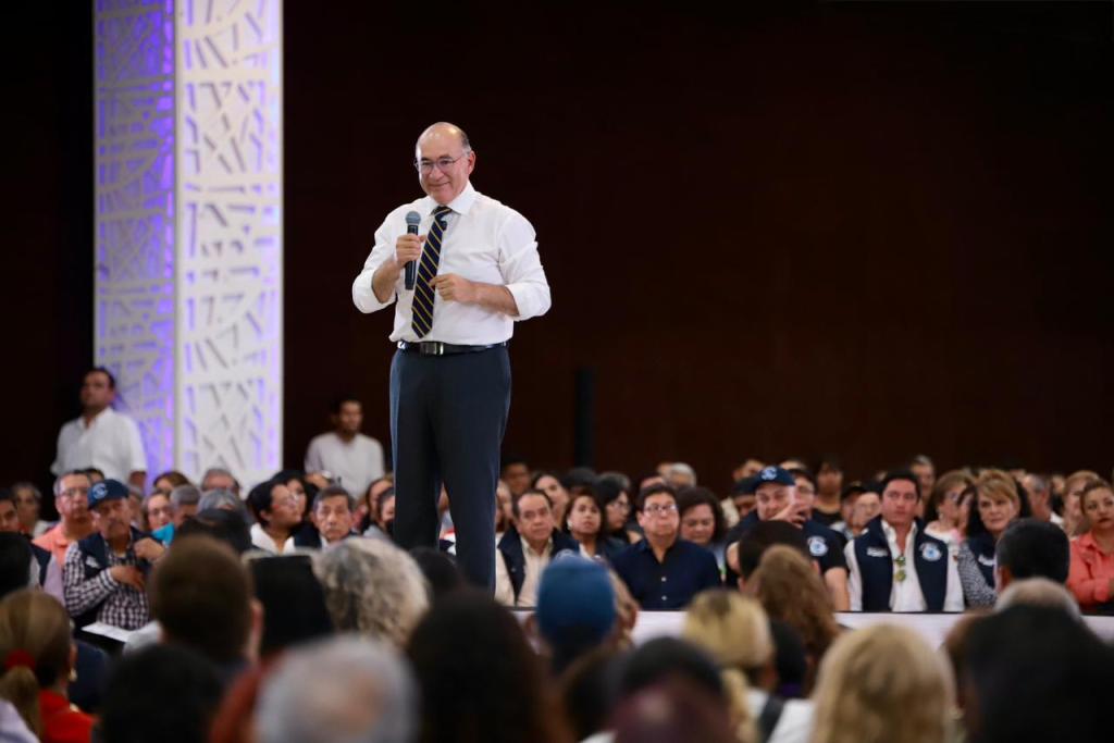 Hoy rinde su primer informe de Gobierno Enrique Galindo&nbsp;Ceballos