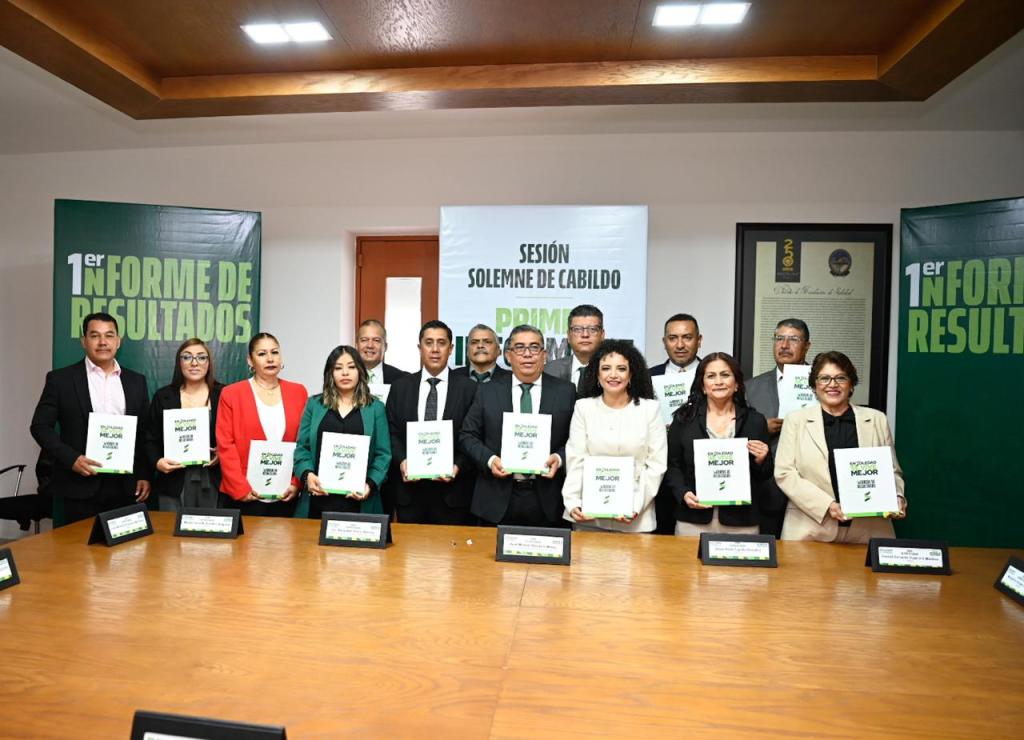 ALCALDE JUAN MANUEL NAVARRO ENTREGÓ PRIMER INFORME DE RESULTADOS A CUERPO&nbsp;EDILICIO