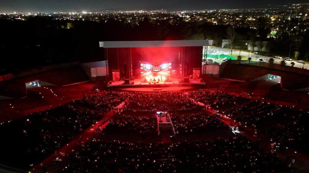 INTOCABLE ENCENDIÓ SAN LUIS CON UNA NOCHE SIN&nbsp;LÍMITES