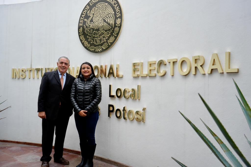 VILLA DE POZOS BUSCA ACERCAR TRÁMITES DE INE A LA POBLACIÓN