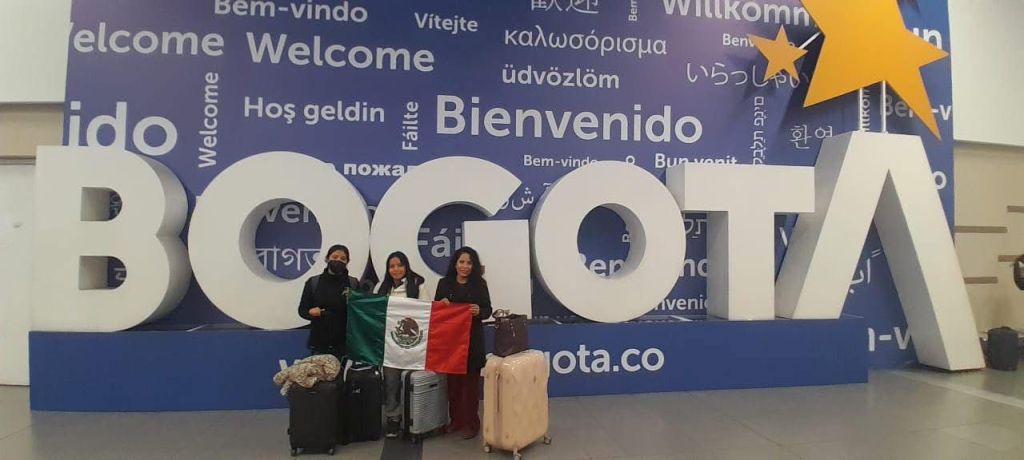 ESTUDIANTES DE COBACH XILITLA LLEVAN EL NOMBRE DE MÉXICO A LO MÁS&nbsp;ALTO