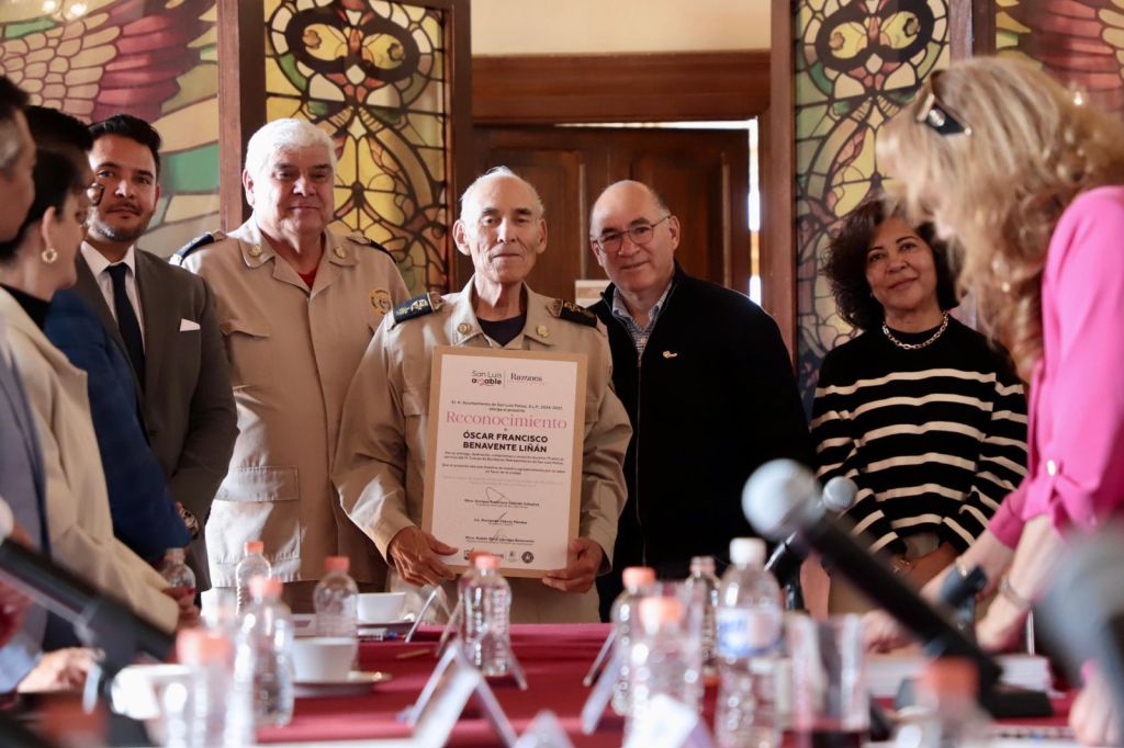 Merecido e histórico reconocimiento del Cabildo de San Luis Capital al Cuerpo de Bomberos&nbsp;Metropolitanos