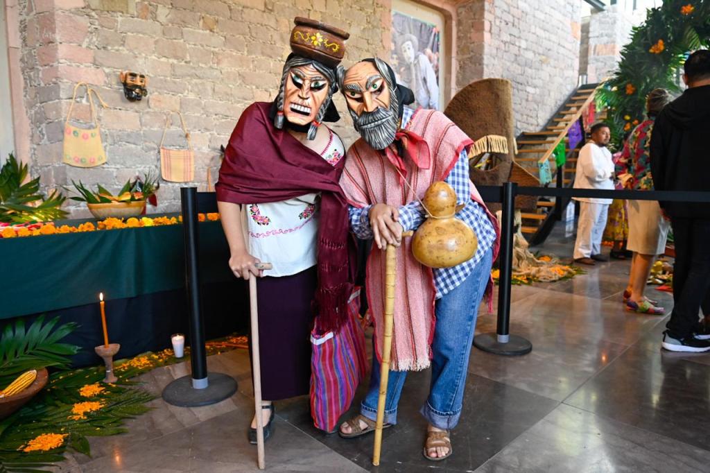 🎉💀 ¡SOLEDAD SE UNE A LA CELEBRACIÓN DEL XANTOLO!&nbsp;💀🎉